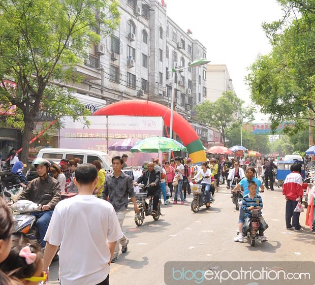 Le coût de la vie en Chine est bien inférieur à celui de la France mais il faudra prendre garde aux frais engendrés par une expatriation en Chine qui peuvent être plus élevés que prévus.