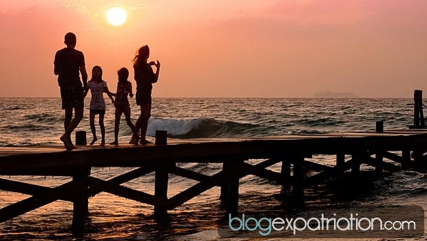 Le déménagement international en famille ou en solo