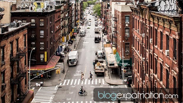 S'expatrier à New York : Même si vous trouverez énormément de francophones a New York, il vous faudra avoir un bon niveau d’anglais pour pouvoir vous débrouiller dans la vie de tous les jours