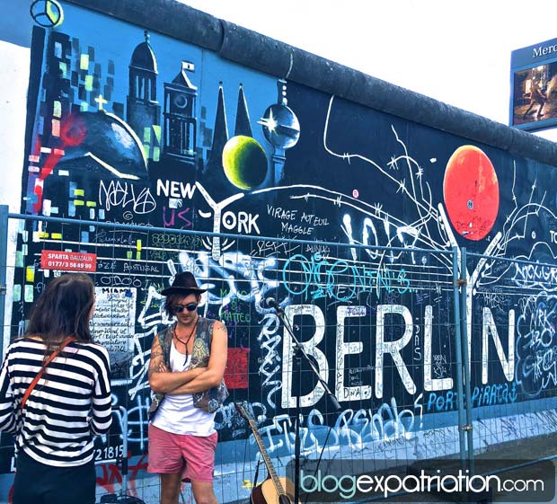 Expatriation à Berlin : La vie nocturne est très animée, vous avez un grand choix de clubs, bars, festivals et plus encore.
